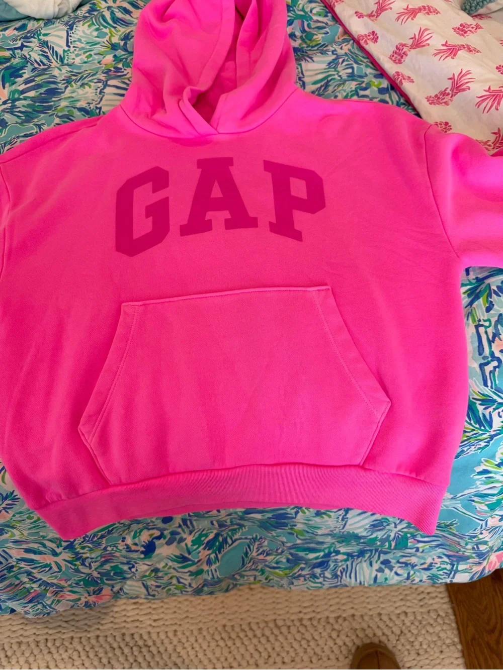 GAP Kids Bright Pink Logo Hoodie like new